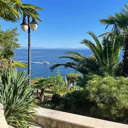 Nika 公寓 洛夫兰