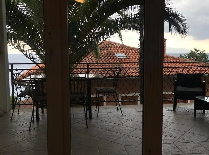 Nika Apartman Lovran