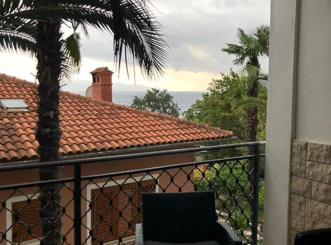 Nika Apartman Lovran